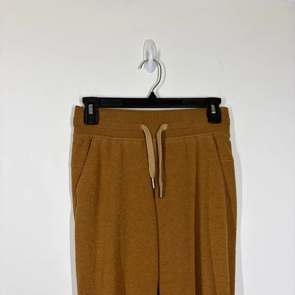 Lululemon Warm Down MR Jogger Size 2 - Picture 3 of 9